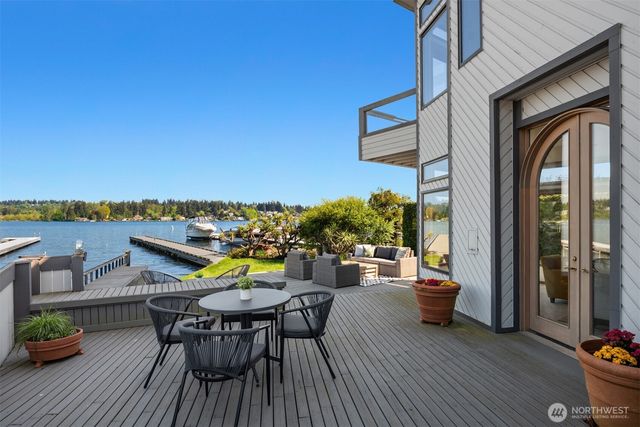 8503 NE Juanita Drive, Kirkland, WA 98034