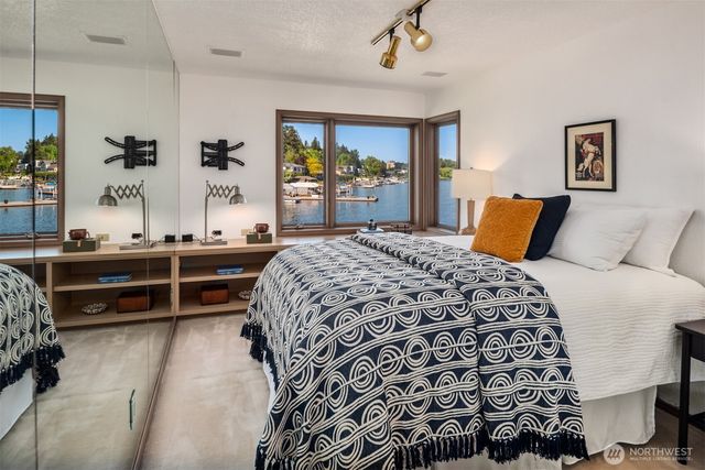 8503 NE Juanita Drive, Kirkland, WA 98034