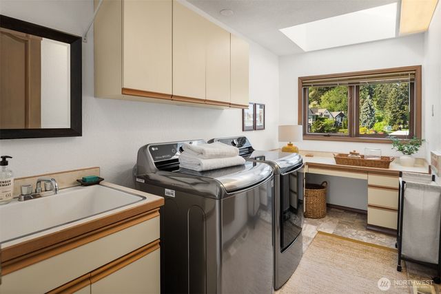 8503 NE Juanita Drive, Kirkland, WA 98034