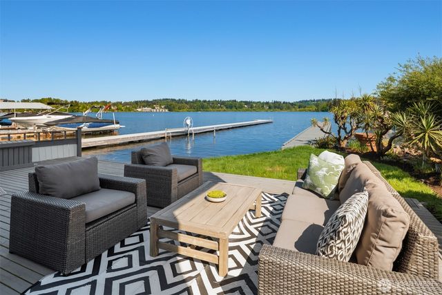 8503 NE Juanita Drive, Kirkland, WA 98034