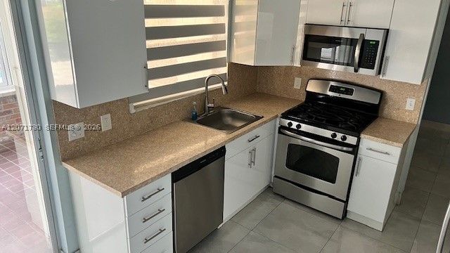 11461 NW 35th St, Sunrise, FL 33323