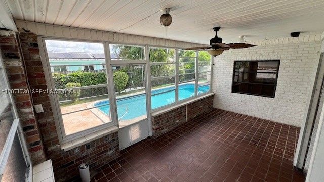 11461 NW 35th St, Sunrise, FL 33323