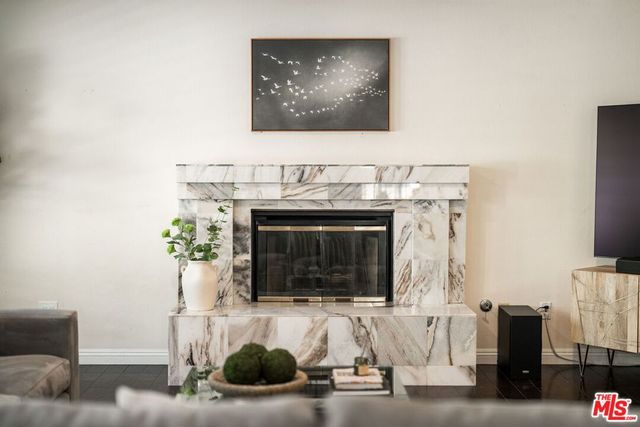 7262 Elmsbury Lane, West Hills, CA 91307