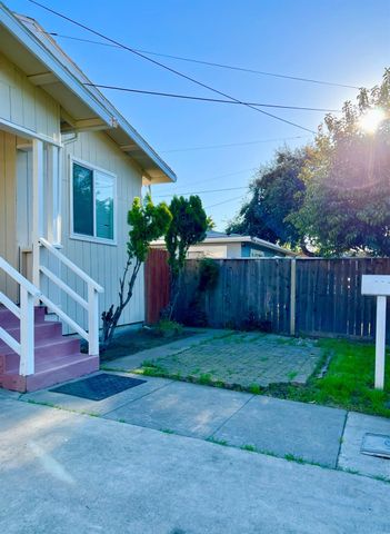 416 W Jackson St, Stockton, CA 95206