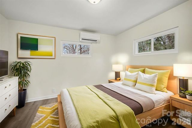 112 Lineberger Street, Stanley, NC 28164