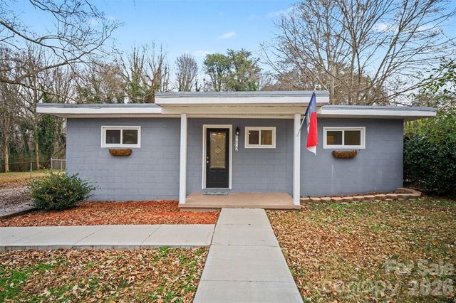 112 Lineberger Street, Stanley, NC 28164