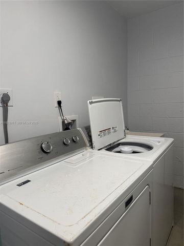 400 N Surf Rd RGB, Hollywood, FL 33019