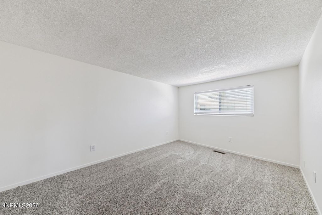 Image 16 of property listing at 14 Condor Circle, Carson City, NV 89701