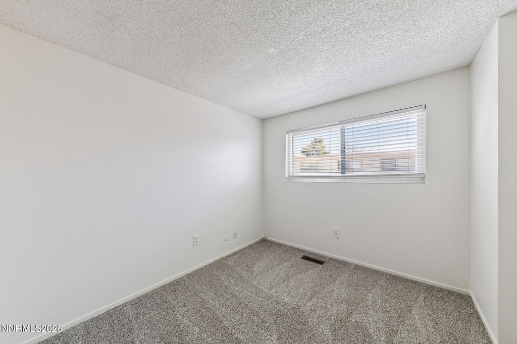 Image 18 of property listing at 14 Condor Circle, Carson City, NV 89701