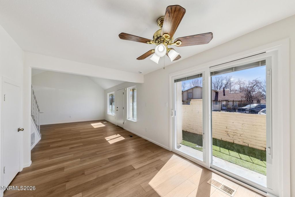 Image 4 of property listing at 14 Condor Circle, Carson City, NV 89701