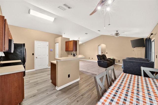 18 PINE COURSE LOOP, Ocala, FL 34472