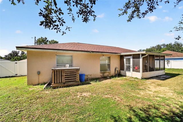 18 PINE COURSE LOOP, Ocala, FL 34472