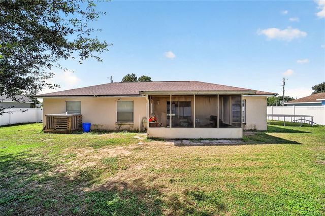 18 PINE COURSE LOOP, Ocala, FL 34472