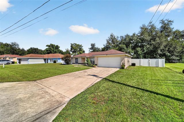 18 PINE COURSE LOOP, Ocala, FL 34472