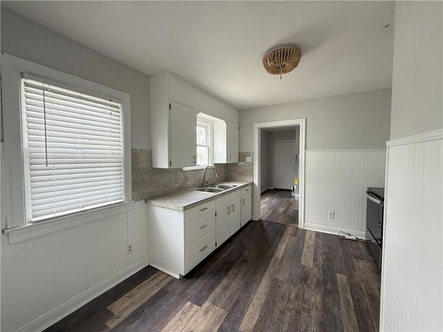 2822 Topeka St, Corpus Christi, TX 78404