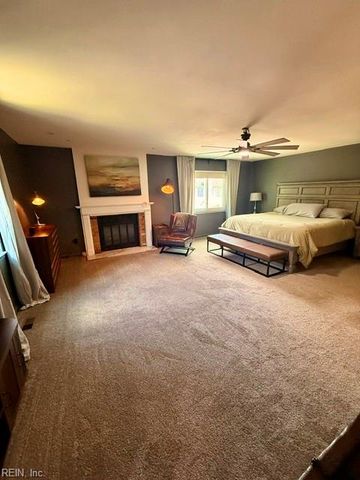 4708 Glencoe LN, Virginia Beach, VA 23464