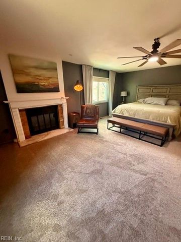 4708 Glencoe LN, Virginia Beach, VA 23464