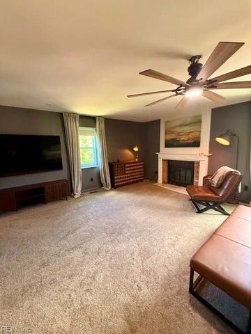 4708 Glencoe LN, Virginia Beach, VA 23464