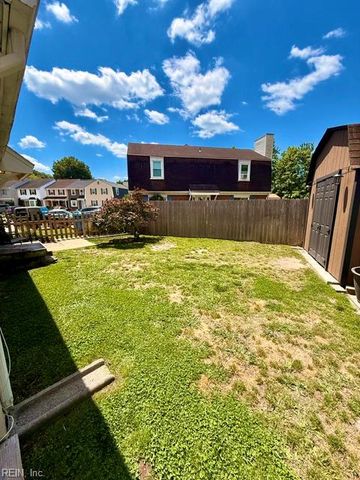4708 Glencoe LN, Virginia Beach, VA 23464