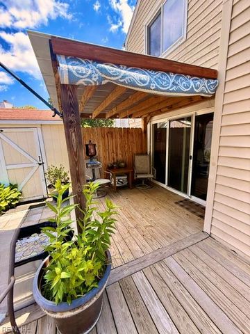 4708 Glencoe LN, Virginia Beach, VA 23464