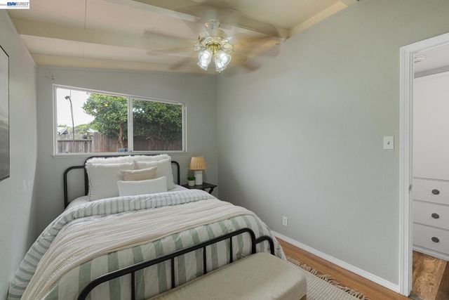 27500 La Porte Ave, Hayward, CA 94545