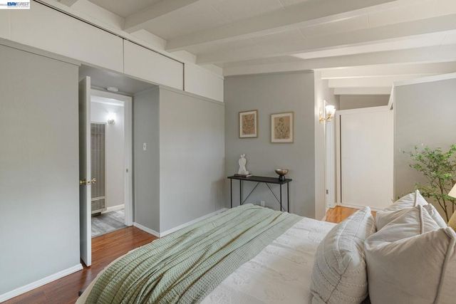 27500 La Porte Ave, Hayward, CA 94545