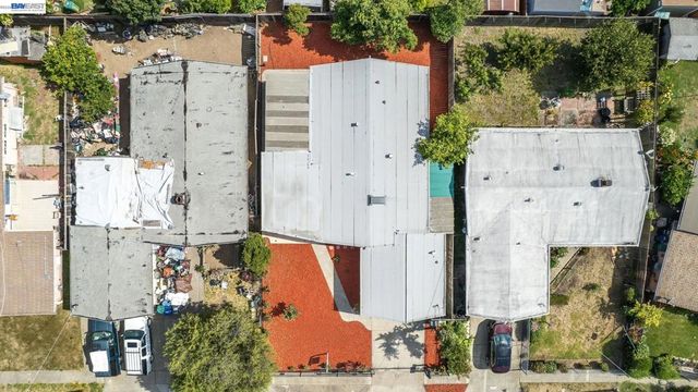 27500 La Porte Ave, Hayward, CA 94545