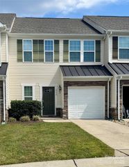 2549 SILVERTHORN Drive, Charlotte, NC 28273