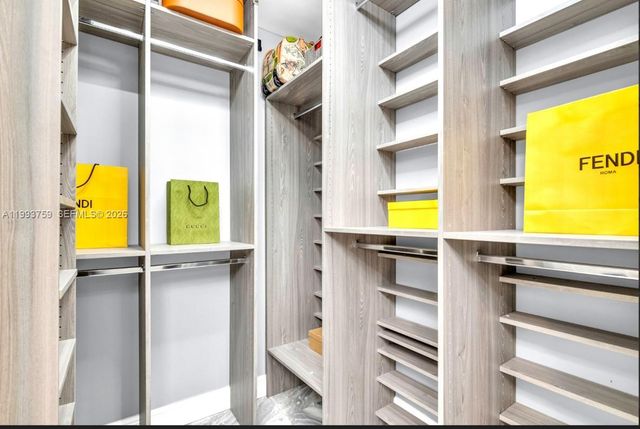 1799 SE 25th Ave, Fort Lauderdale, FL 33316