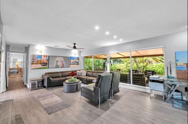 1799 SE 25th Ave, Fort Lauderdale, FL 33316