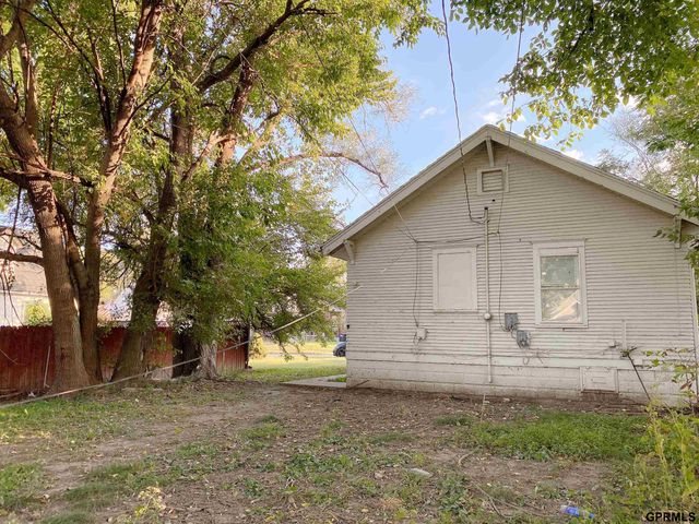 2732 Camden Avenue, Omaha, NE 68111