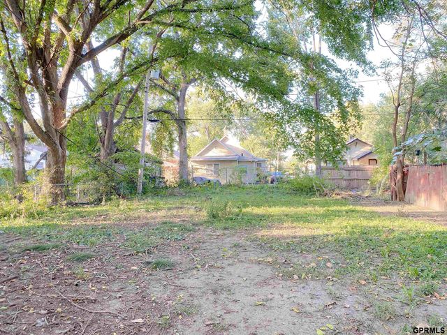 2732 Camden Avenue, Omaha, NE 68111