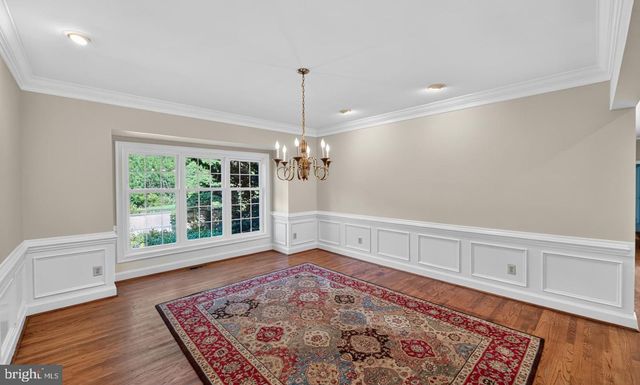 2 STEEPLECHASE LN, Malvern, PA 19355