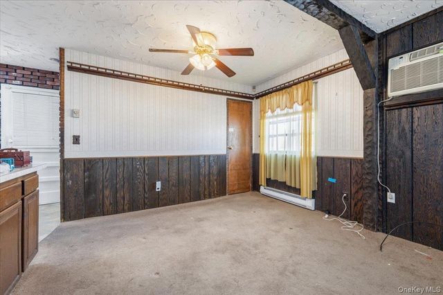 342 9th Street, West Babylon, NY 11704