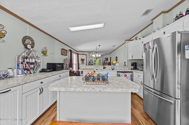 619 Outrigger Court, Hampstead, NC 28443