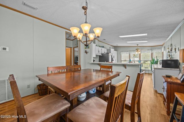 619 Outrigger Court, Hampstead, NC 28443