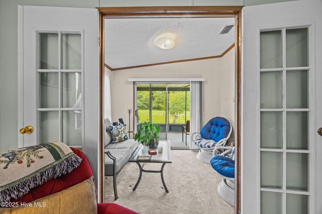 619 Outrigger Court, Hampstead, NC 28443