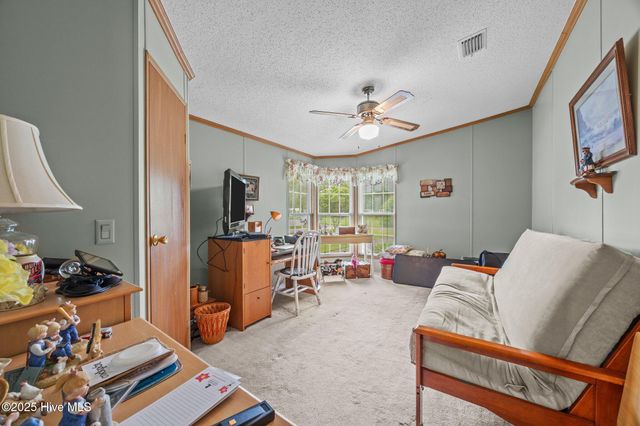 619 Outrigger Court, Hampstead, NC 28443