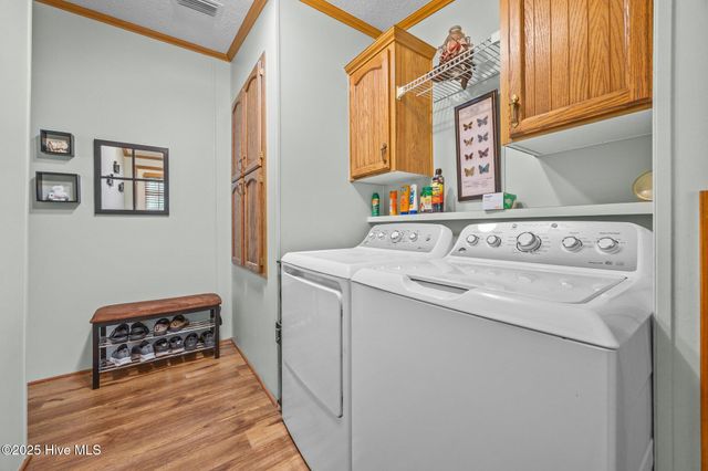 619 Outrigger Court, Hampstead, NC 28443