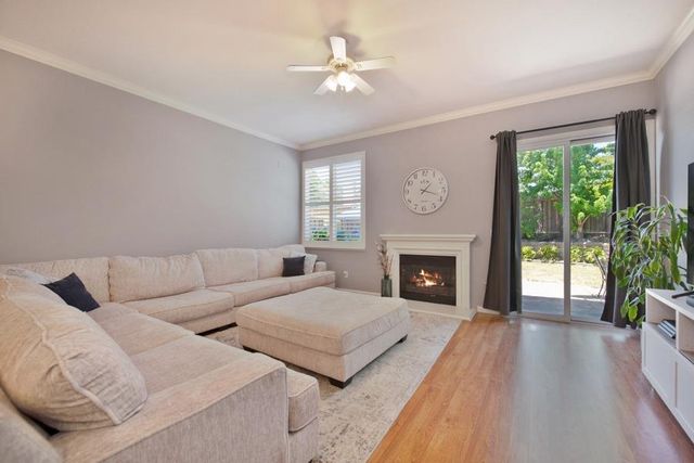 348 Bayonne Ct, Roseville, CA 95747