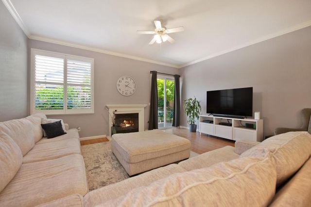 348 Bayonne Ct, Roseville, CA 95747