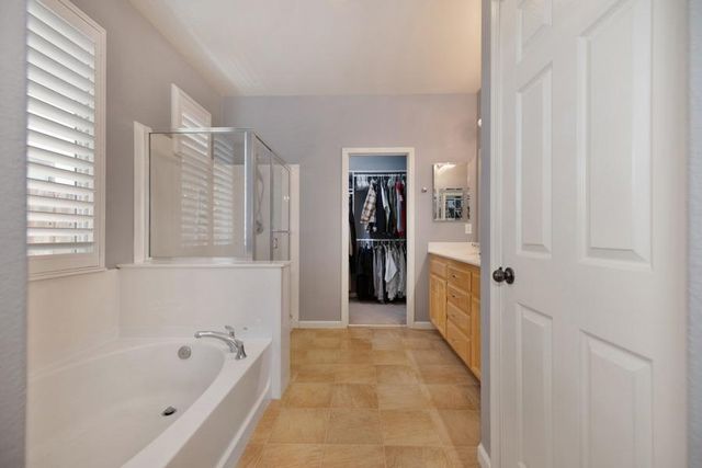 348 Bayonne Ct, Roseville, CA 95747