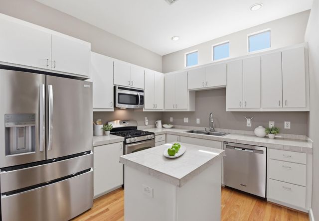 8715 Meadowcroft Drive 502, Houston, TX 77063