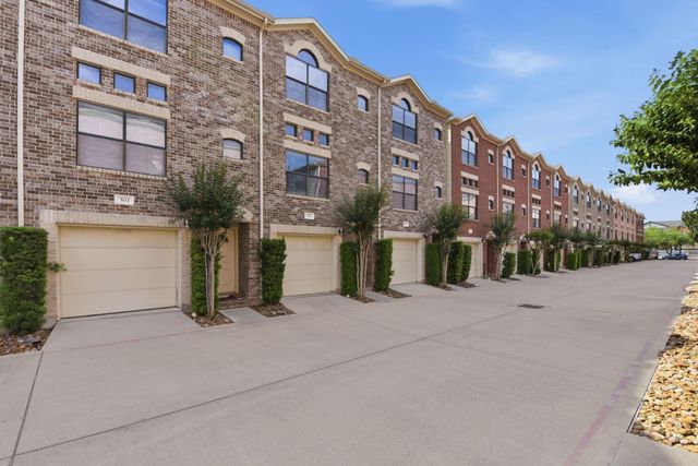 8715 Meadowcroft Drive 502, Houston, TX 77063