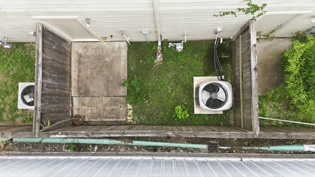 8715 Meadowcroft Drive 502, Houston, TX 77063