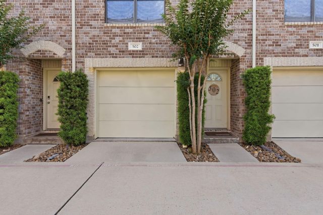 8715 Meadowcroft Drive 502, Houston, TX 77063