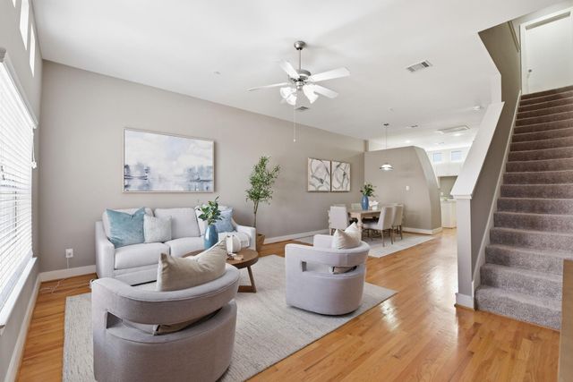 8715 Meadowcroft Drive 502, Houston, TX 77063