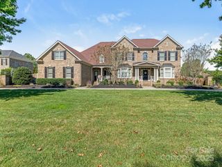 312 Fox Chase Court, Waxhaw, NC 28173