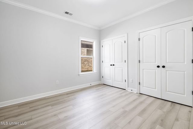 5943 Savannah Crossing, Southaven, MS 38672