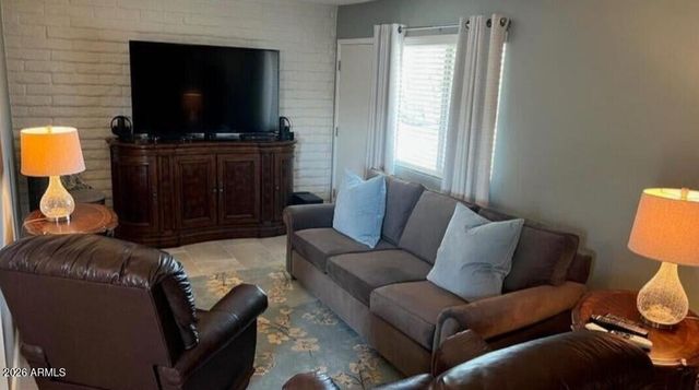 5518 E LINDSTROM Lane A8, Mesa, AZ 85215